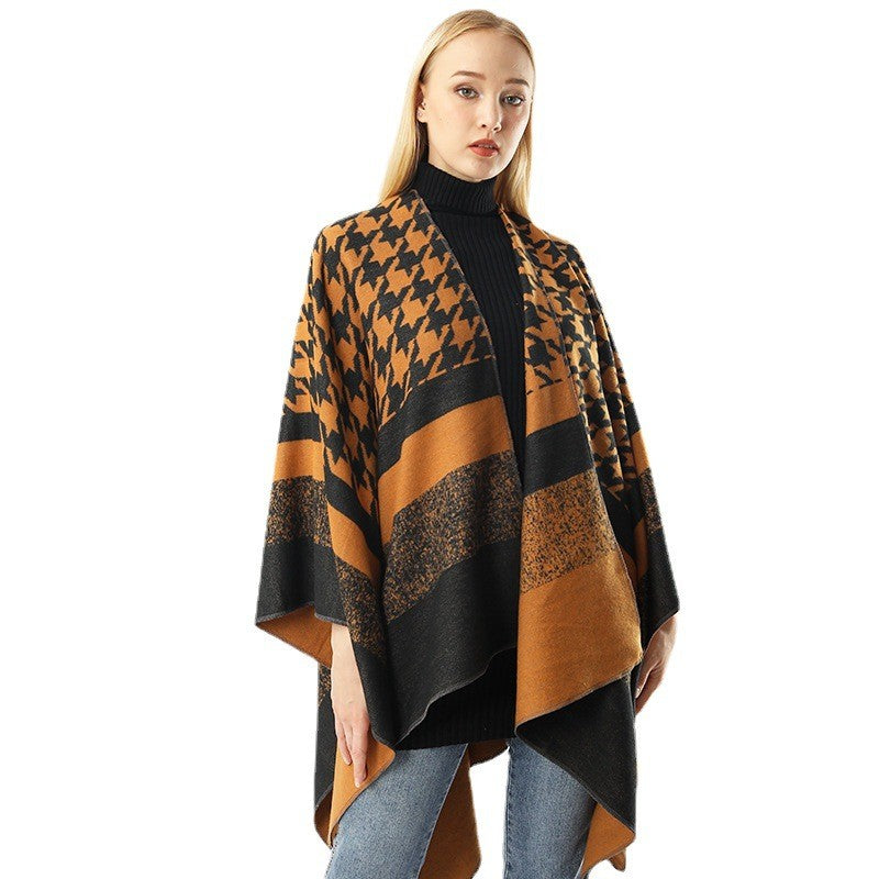 Maribel Houndstooth Winter Cape