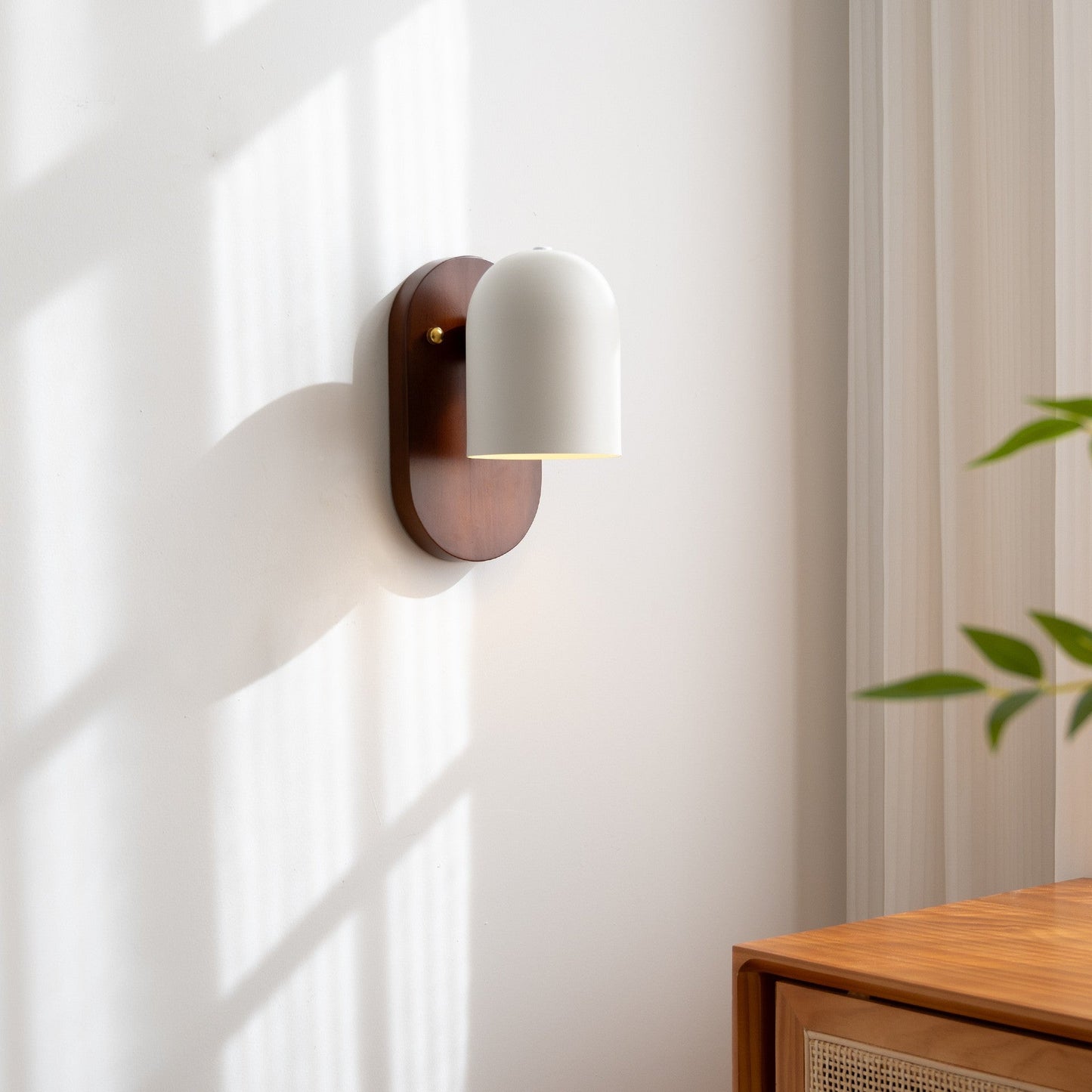 Wooden Wall Lamp